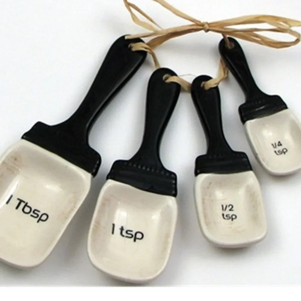 IWGAC ceramic mason